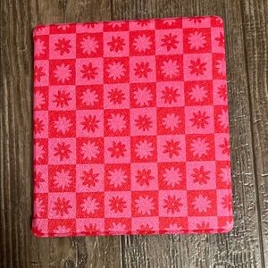 page the shop oasis kindle case